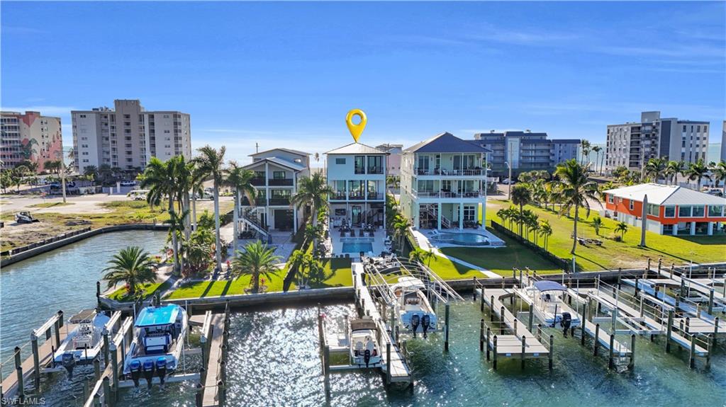 ISLAND SHORES - Residential