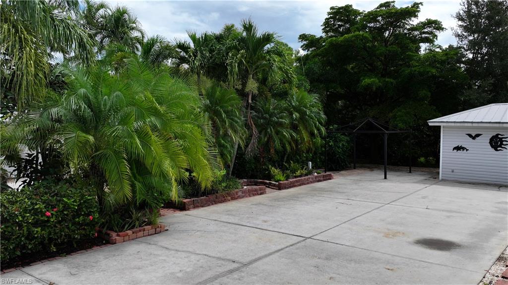 CYPRESS WOODS RV RESORT - Land