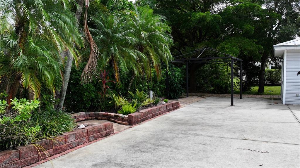 CYPRESS WOODS RV RESORT - Land