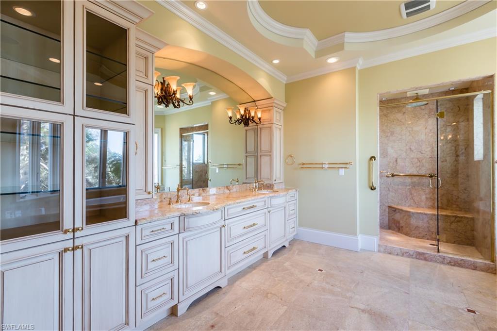 MARCO BEACH - Residential