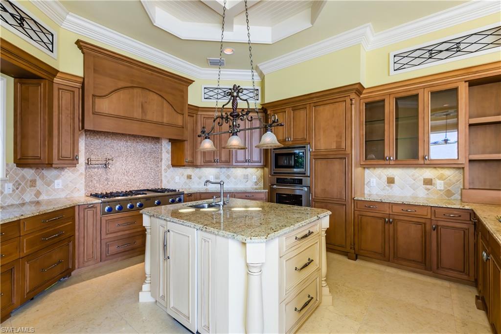 MARCO BEACH - Residential