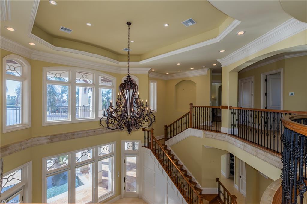 MARCO BEACH - Residential