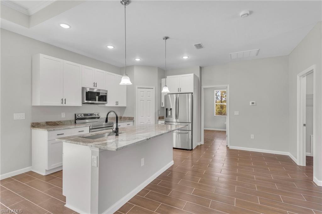 LEHIGH ACRES - Residential