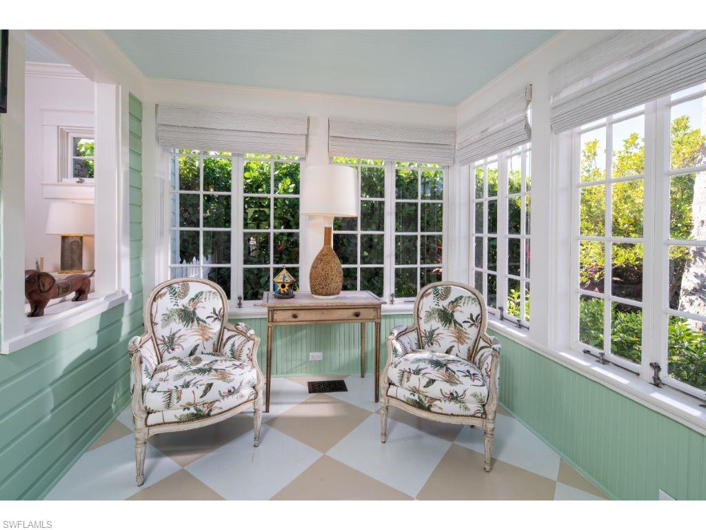 OLDE NAPLES - Residential