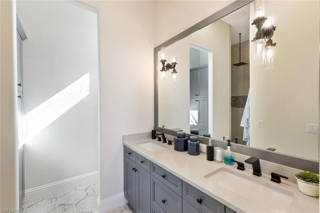 GULL HAVEN - Residential