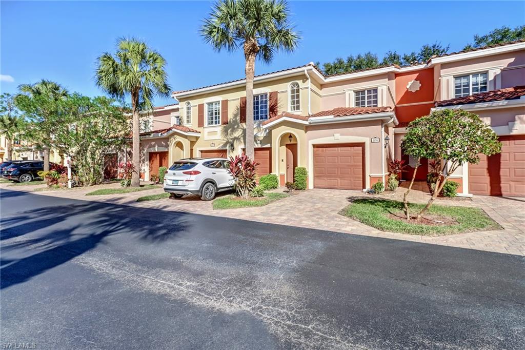 VILLAGIO - Residential