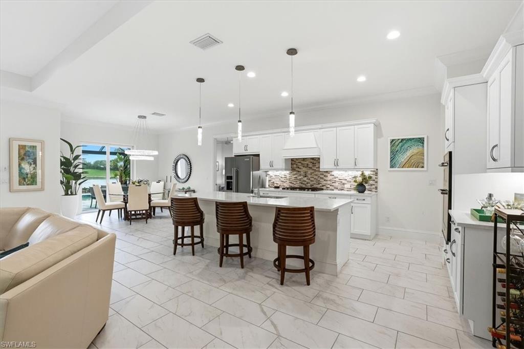 CRANE POINT - Residential