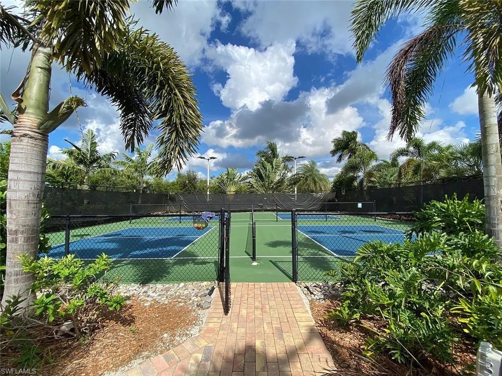 CRANE POINT - Residential