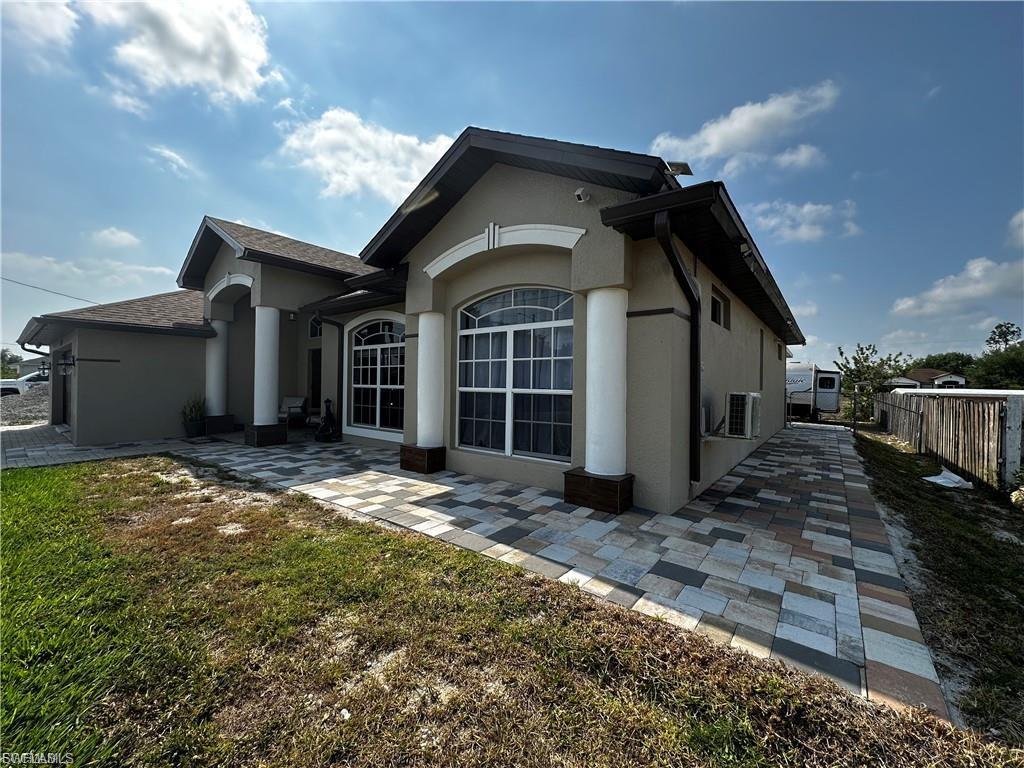 LEHIGH ACRES - Residential
