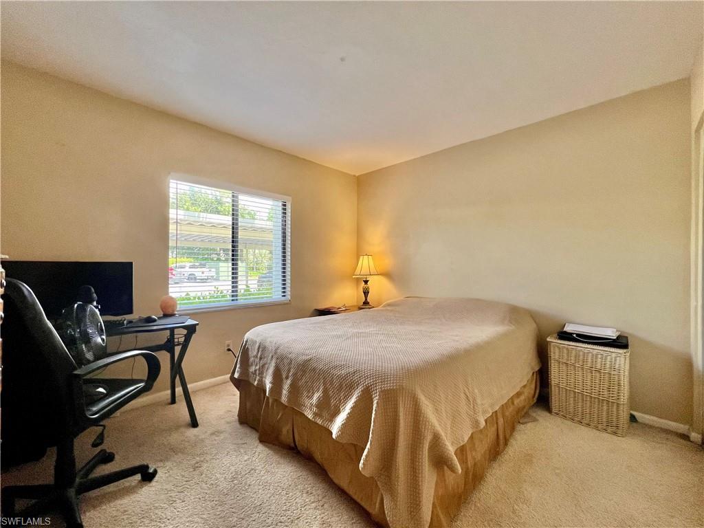 WINDSOR AT KINGS LAKE - Residential