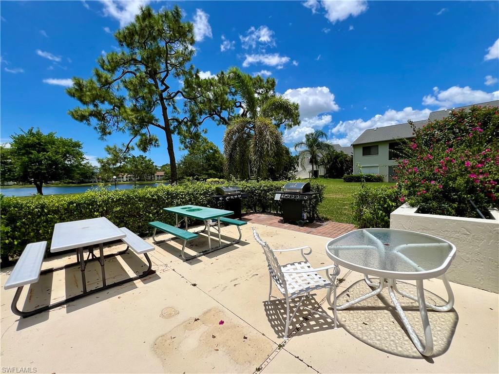 WINDSOR AT KINGS LAKE - Residential