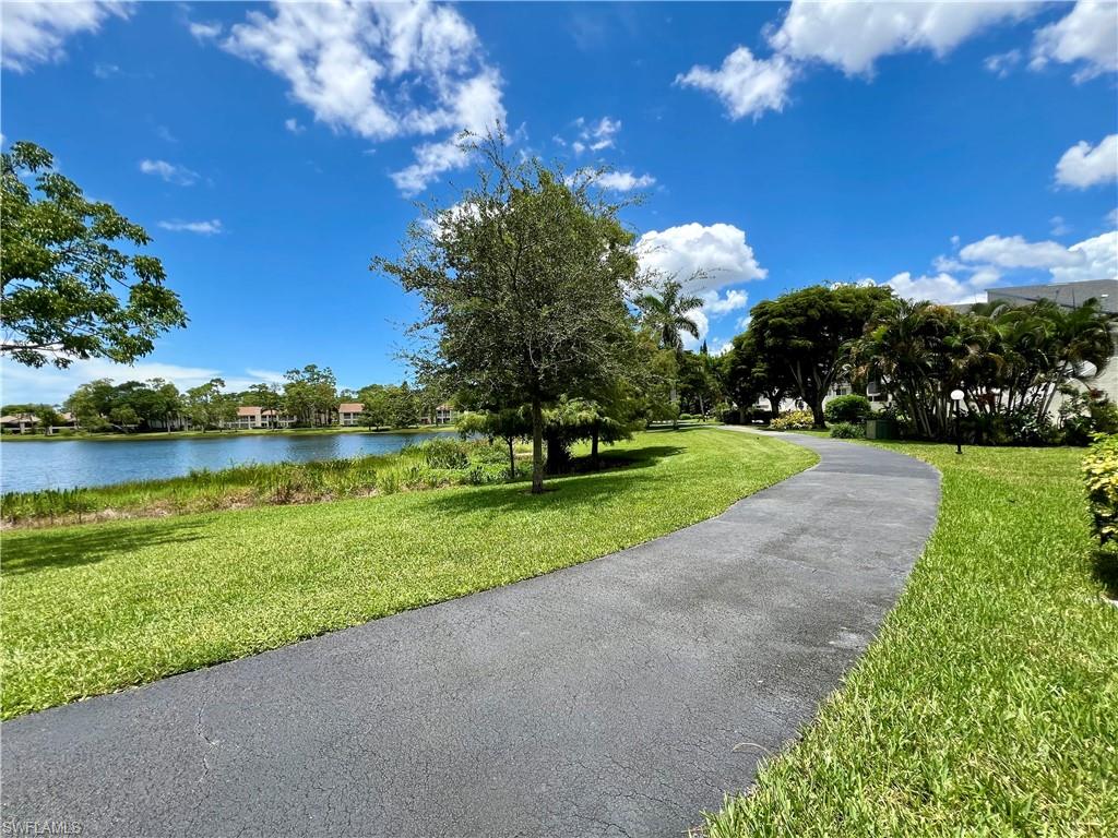 WINDSOR AT KINGS LAKE - Residential