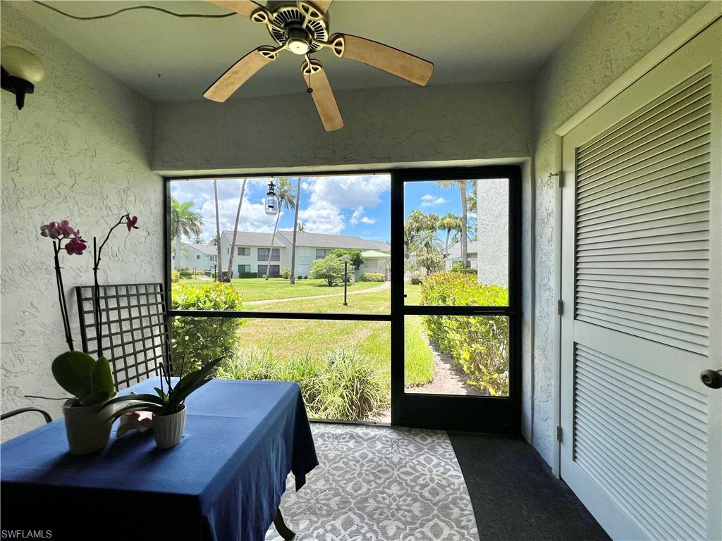 WINDSOR AT KINGS LAKE - Residential