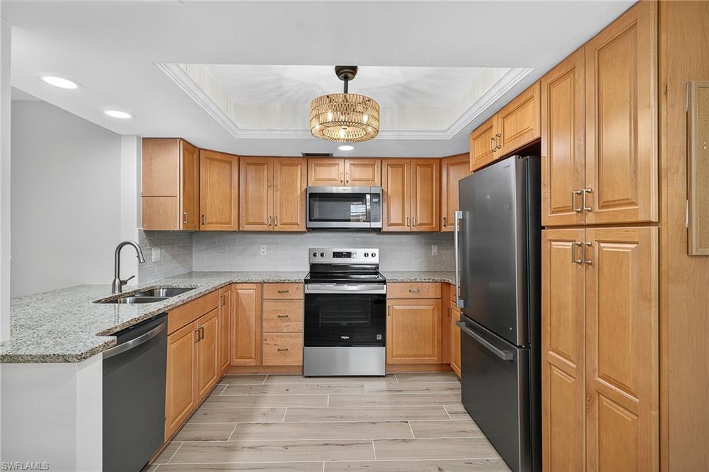 6136 Whiskey Creek DR 518