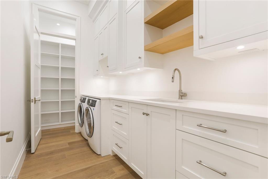 PARK SHORE - Residential