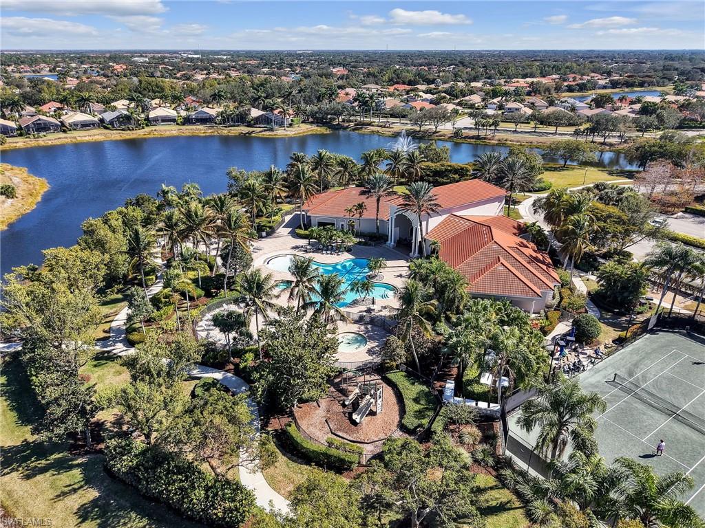 BELLE LAGO - Residential