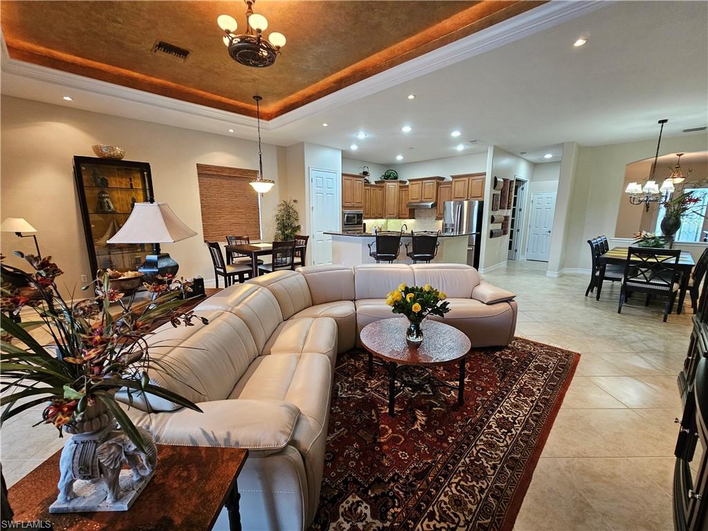 HERITAGE BAY - Residential Lease