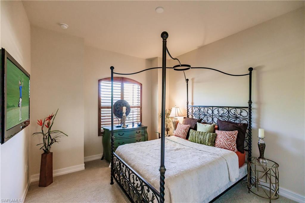 HERITAGE BAY - Residential Lease