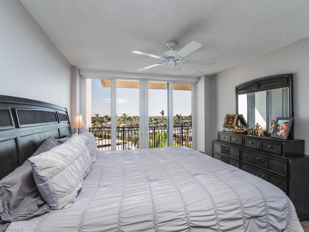 TRADEWINDS APTS OF MARCO ISLAND - Residential