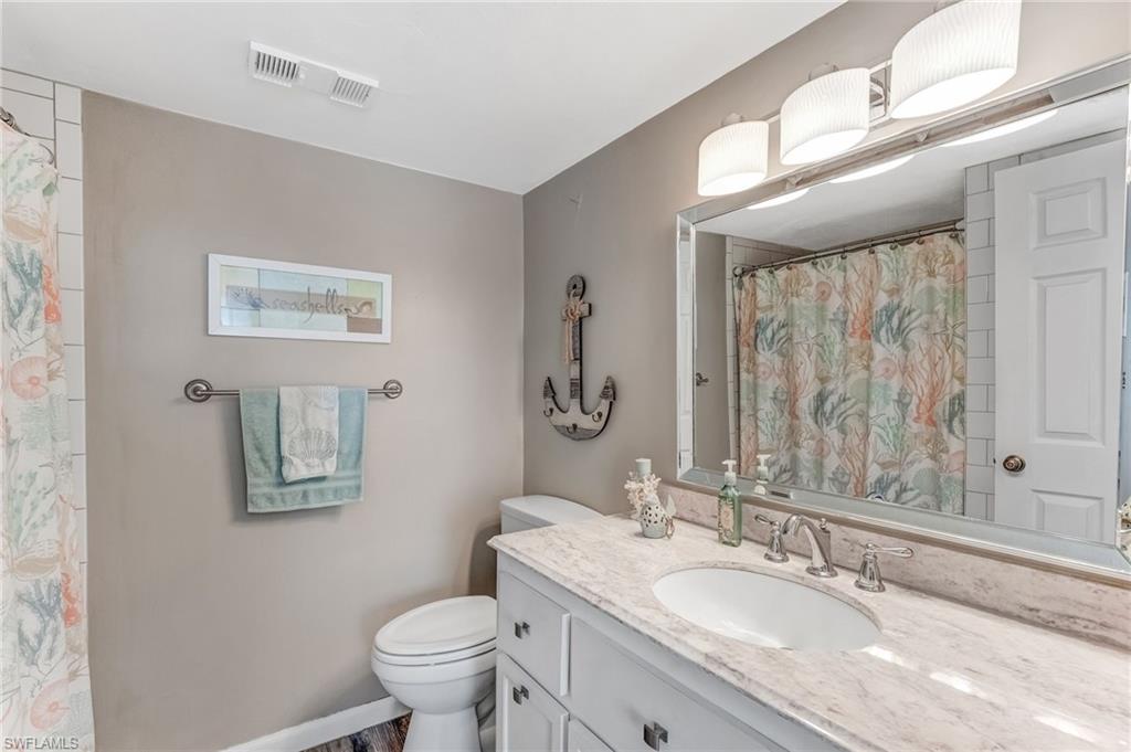 DAVIS LAKE CONDO - Residential