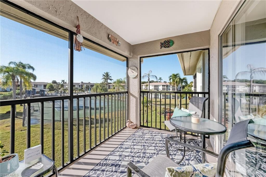 DAVIS LAKE CONDO - Residential