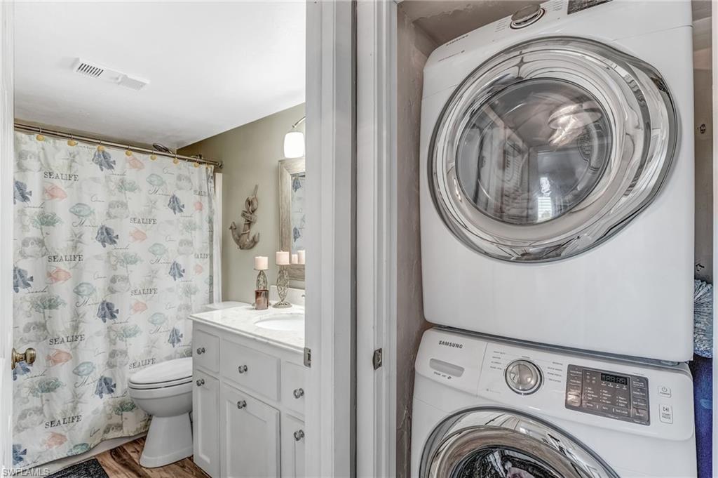 DAVIS LAKE CONDO - Residential