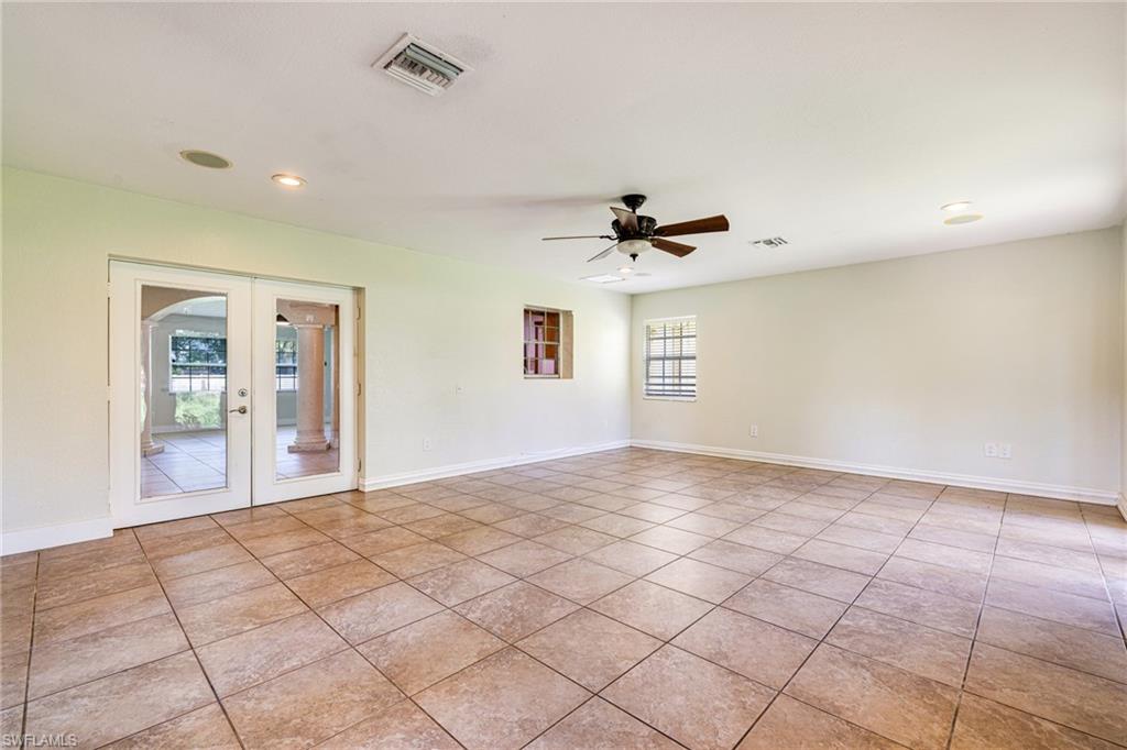 FORT MYERS SHORES - Residential