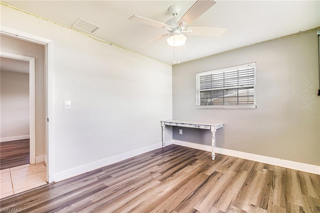 FORT MYERS SHORES - Residential
