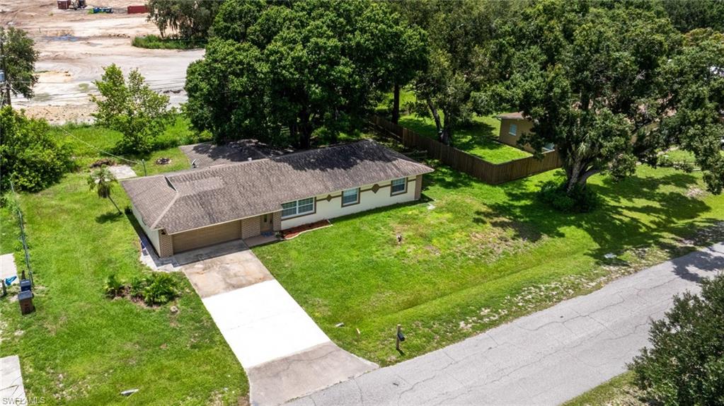 FORT MYERS SHORES - Residential