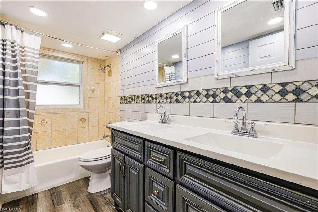 FORT MYERS SHORES - Residential
