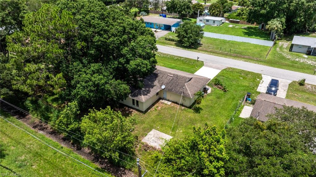 FORT MYERS SHORES - Residential