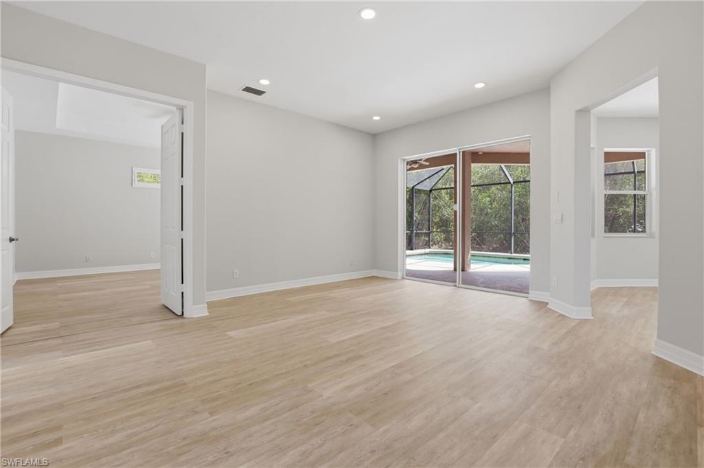 GOLDEN GATE ESTATES - Residential