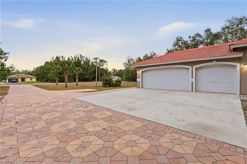 GOLDEN GATE ESTATES - Residential