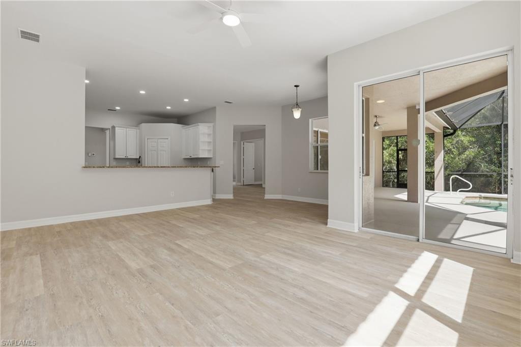 GOLDEN GATE ESTATES - Residential