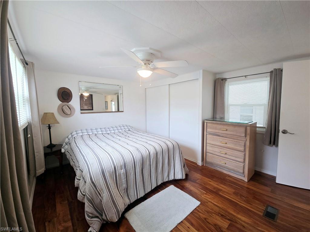 ENCHANTING ACRES MOBILE HOME - Residential