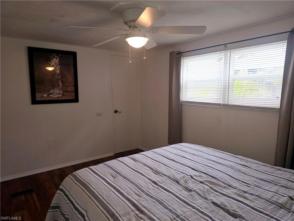 ENCHANTING ACRES MOBILE HOME - Residential