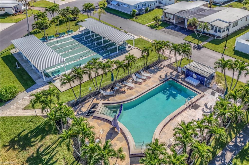 ENCHANTING ACRES MOBILE HOME - Residential