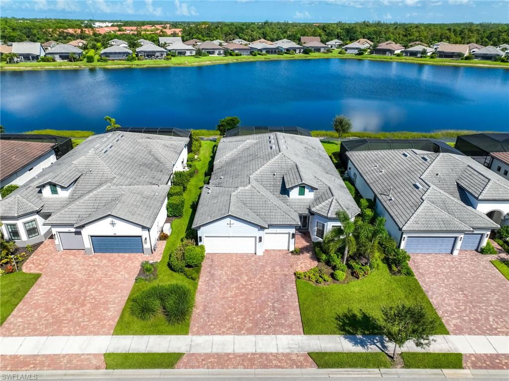 6851 Winding Cypress DR