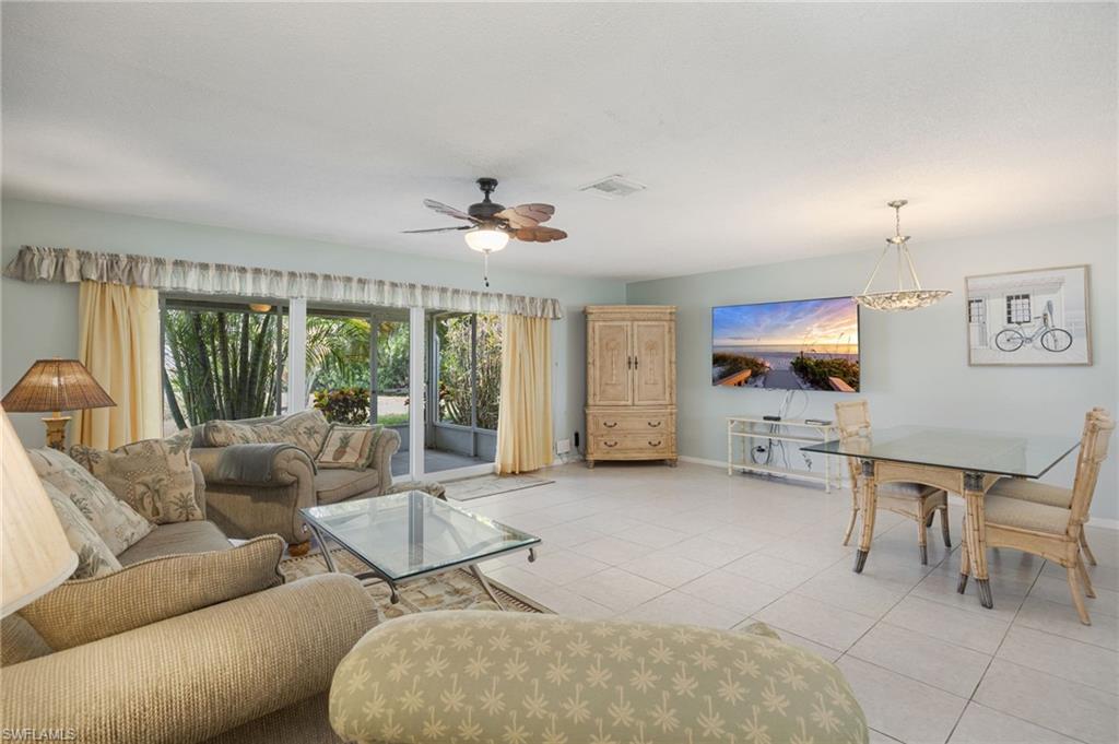 GLADES COUNTRY CLUB - Residential