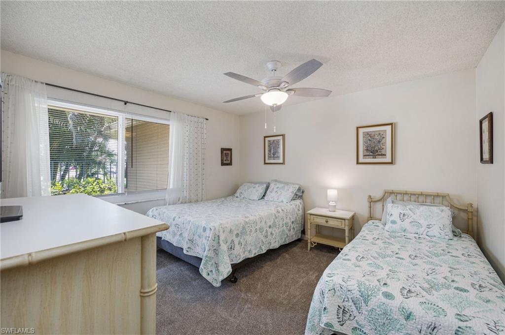 GLADES COUNTRY CLUB - Residential