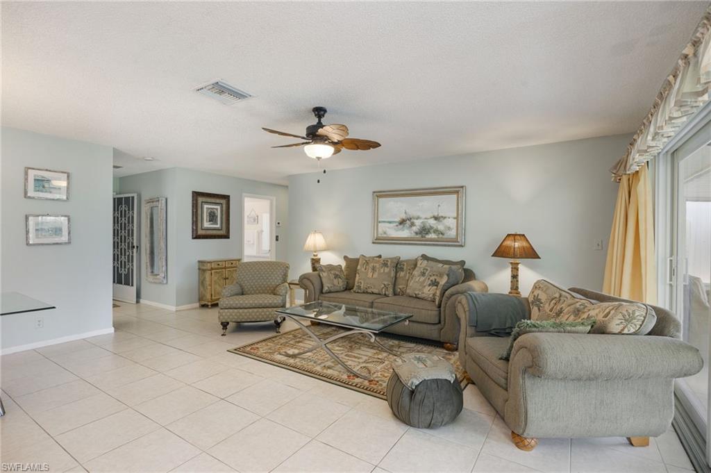 GLADES COUNTRY CLUB - Residential