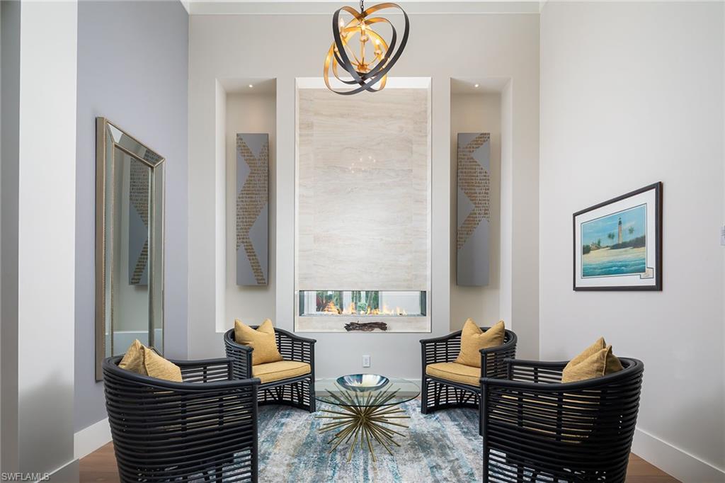 MOORINGS - Residential