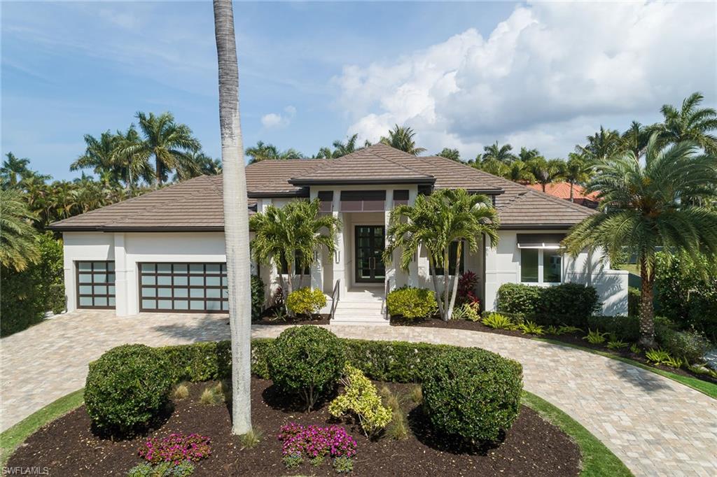 MOORINGS - Residential