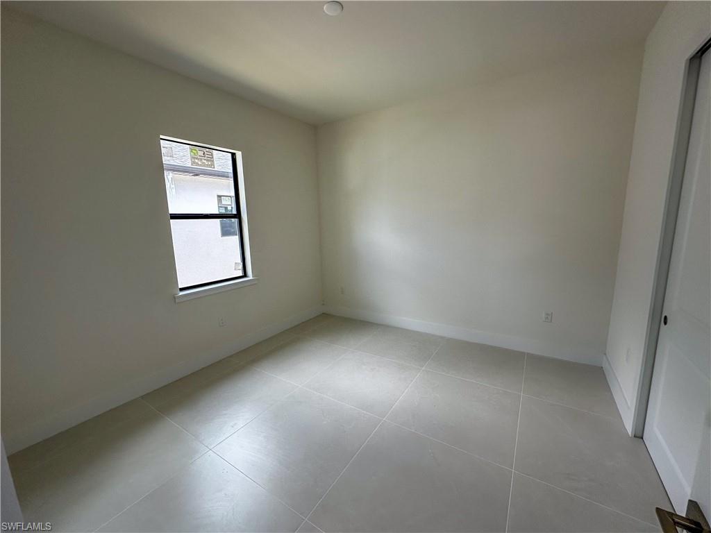 SUNSET HOMES - Residential