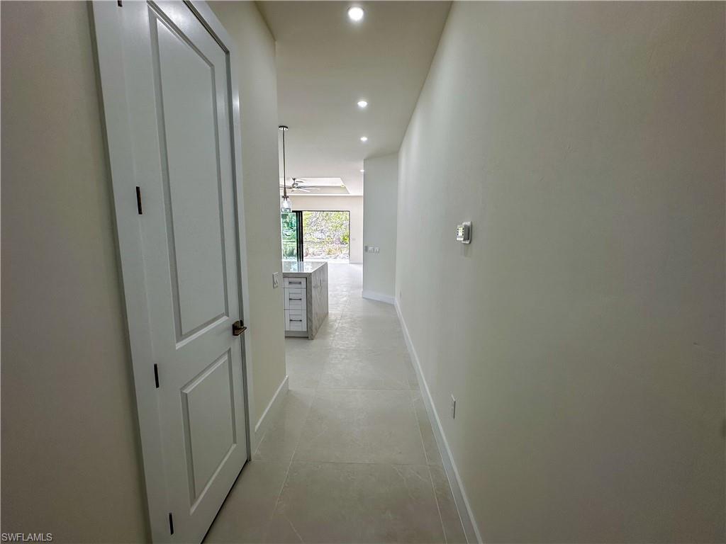 SUNSET HOMES - Residential