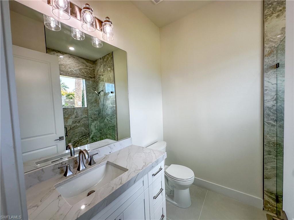 SUNSET HOMES - Residential