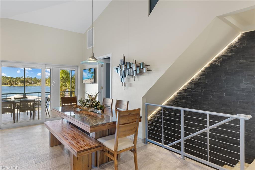 PARADISE SHORES - Residential