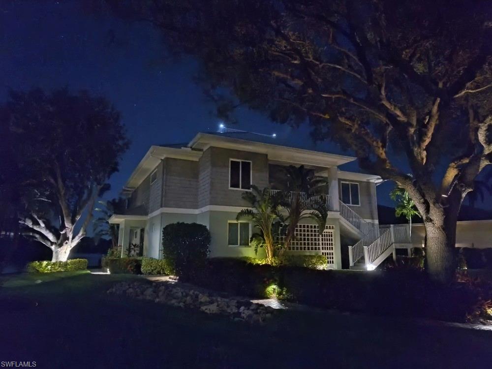 PARADISE SHORES - Residential