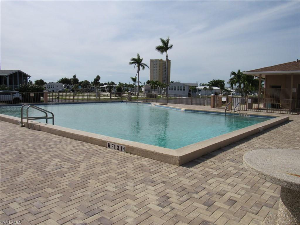 PALMETTO PALMS R V - Residential