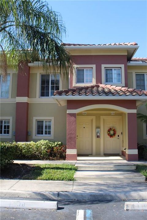Townhouse in FORT MYERS FL 12000 Rain Brook AVE.jpg